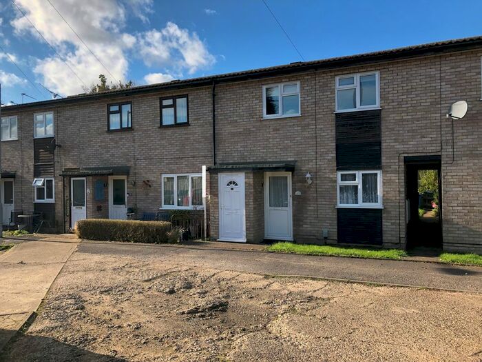 2 Bedroom Maisonette To Rent In Chessington Gardens, Springfield Lane, Ipswich IP1