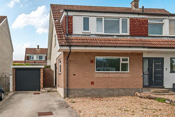 2 Bedroom Semi Detached House To Rent In Lea Combe, Axminster, EX13