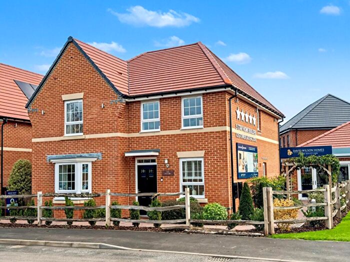 4 Bedroom Detached House For Sale In Cambridgeshire Gardens, Grove, OX12