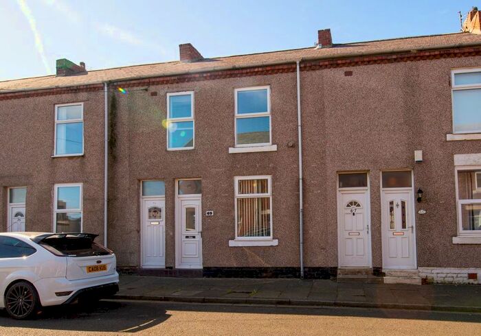 2 Bedroom Flat For Sale In Clarence Street, Seaton Sluice, Whitley Bay, Tyne And Wear, NE26