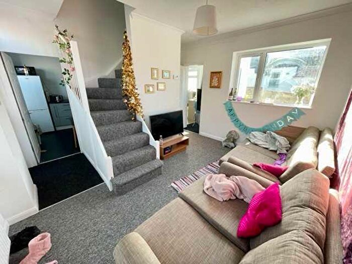 3 Bedroom House To Rent In Bear Road, Brighton, BN2