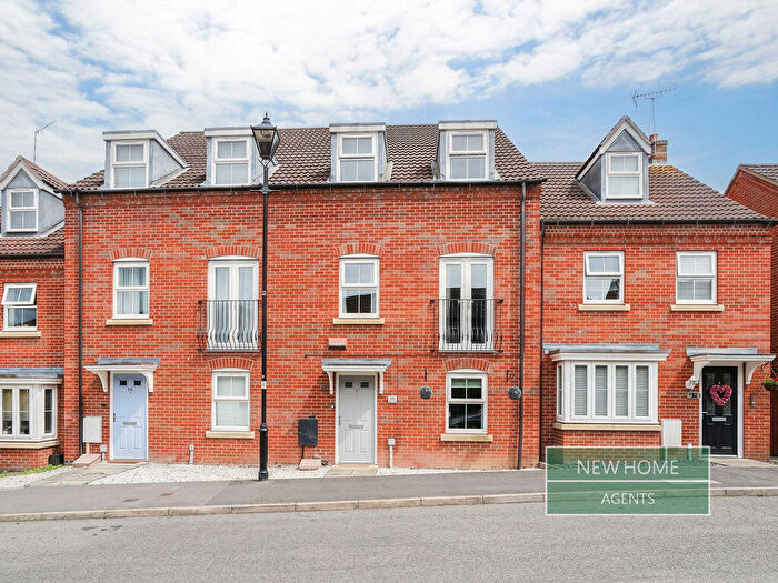 4 Bedroom Terraced House For Sale In Greenfinch Crescent, Witham St. Hughs, Lincoln, LN6