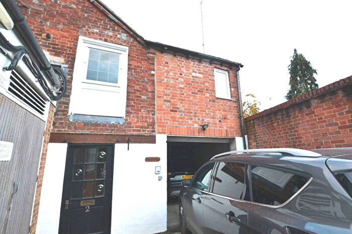 2 Bedroom Semi-Detached House To Rent In Church Road, Pangbourne, RG8