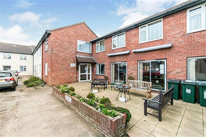 1 Bedroom Flat To Rent In Havencroft Court, Walton On The Naze, CO14