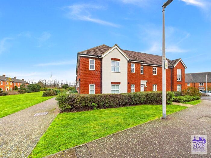 1 Bedroom Apartment For Sale In Conqueror Drive, Gillingham, ME7