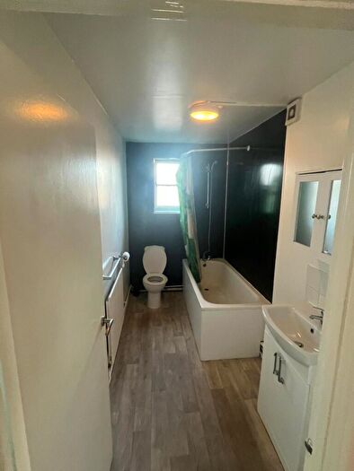 1 Bedroom Flat To Rent In Ashley Road, Bristol, BS6