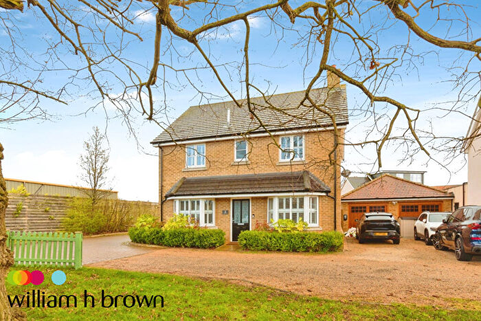 4 Bedroom Detached House To Rent In Greengates Close, Great Leighs, Chelmsford, CM3
