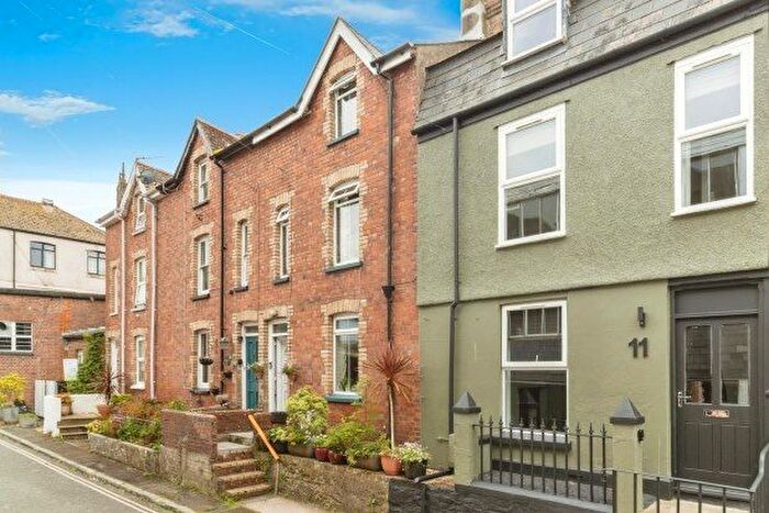 2 Bedroom Property To Rent In Lake Street, Dartmouth, TQ6