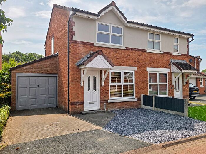 2 Bedroom Semi-Detached House To Rent In Woodvale, Leyland, PR26