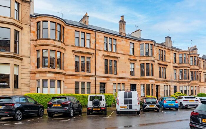3 Bedroom Flat For Sale In Dowanside Road, Flat /, Dowanhill, Glasgow, G12