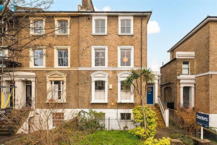 1 Bedroom Flat For Sale In Manor Avenue, Brockley, SE4