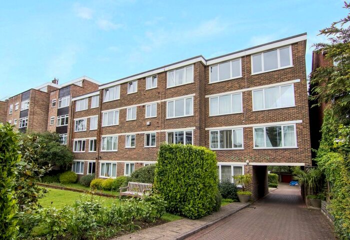 1 Bedroom Flat To Rent In Kersfield Road, Putney, SW15