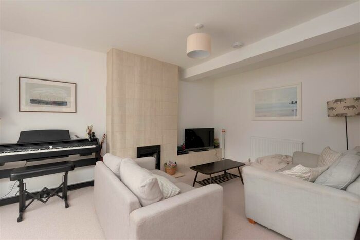 2 Bedroom Semi-Detached Bungalow For Sale In Sandpiper Road, Whitstable, CT5