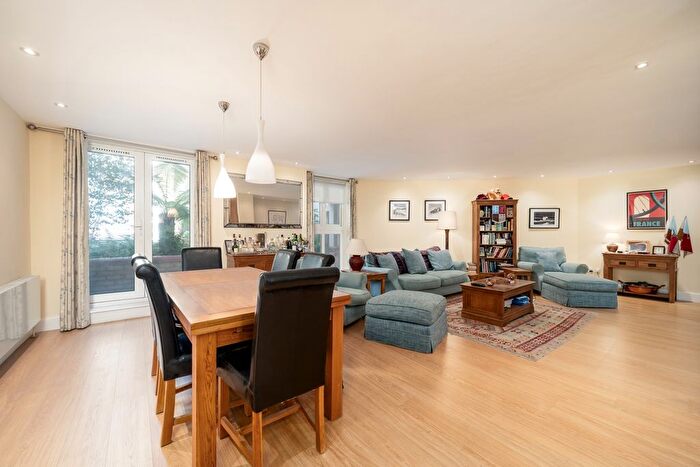 2 Bedroom Flat For Sale In Artillery Mansions, Victoria Street, London, SW1H