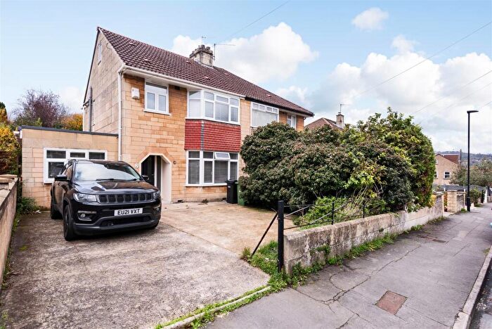 7 Bedroom House To Rent In Ivy Avenue, Bath, BA2