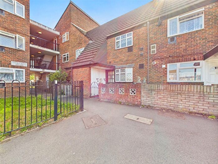 2 Bedroom Terraced House To Rent In Tivoli Road, Hounslow, TW4
