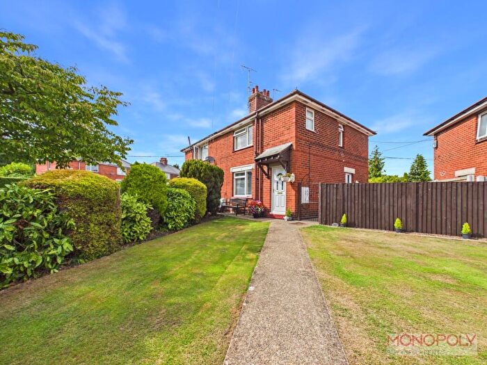 3 Bedroom Semi Detached House For Sale In East Avenue, Ruabon, LL14
