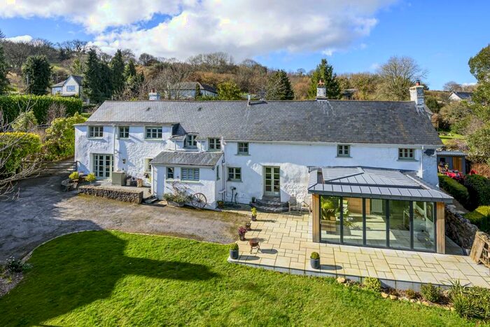 5 Bedroom Detached House For Sale In Christow, Exeter, EX6