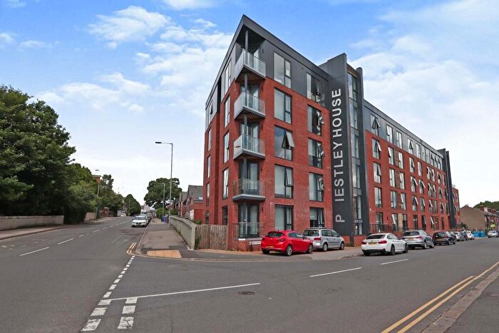 1 Bedroom Apartment For Sale In Apartment Royal Riverside, Priestley Street, Sheffield, South Yorkshire, S2