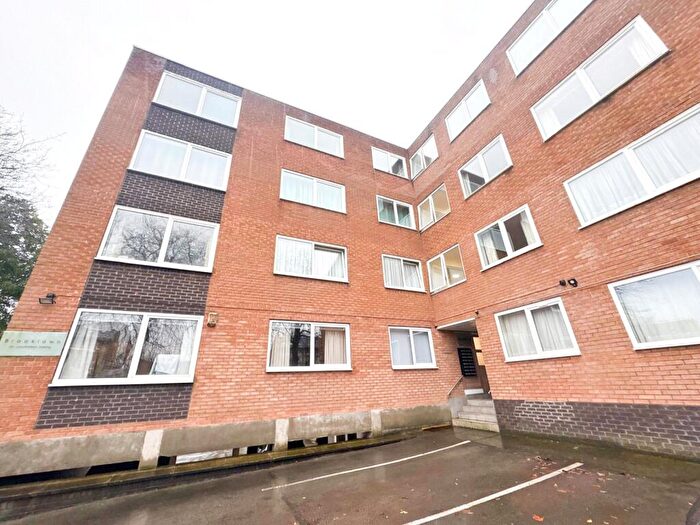 2 Bedroom Apartment To Rent In Palatine Road, Didsbury, Manchester, M20