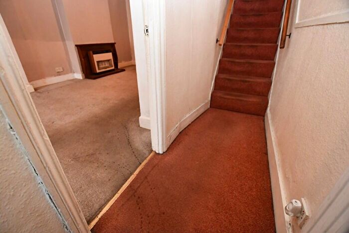 3 Bedroom Terraced House For Sale In Northcote Road, Croydon, Surrey, CR0