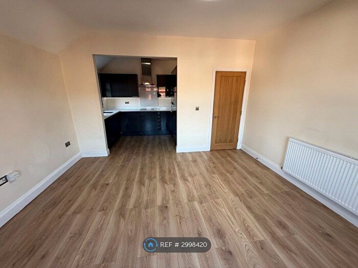 1 Bedroom Flat To Rent In Fairdene Road, Coulsdon, CR5