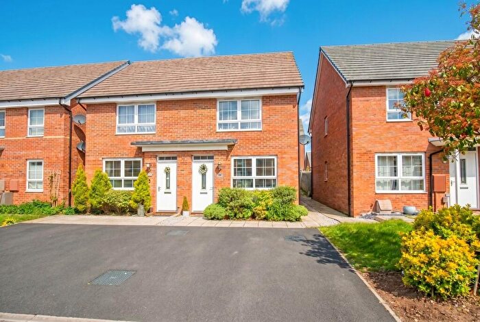 2 Bedroom Semi-Detached House For Sale In Flower Garden Drive, Nuneaton, CV10