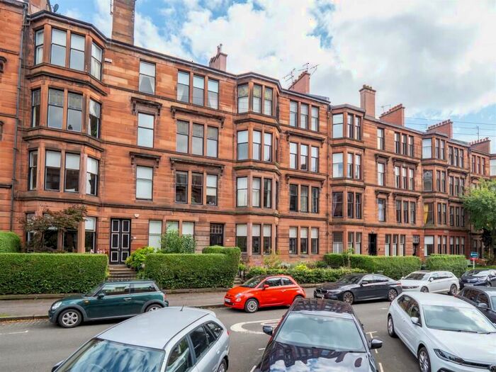 3 Bedroom Flat To Rent In Falkland Street, Hyndland, Glasgow, G12