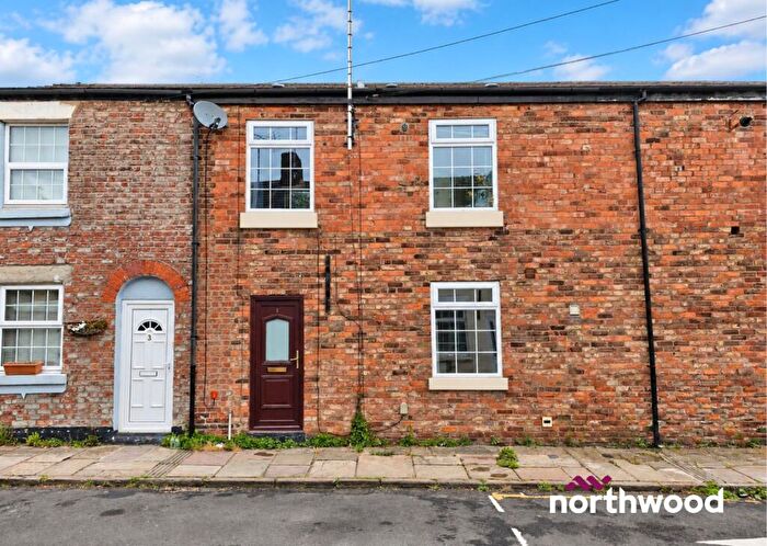 1 Bedroom Terraced House To Rent In Waterloo Street West., Macclesfield, SK11