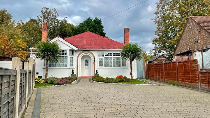 3 Bedroom Detached Bungalow For Sale In Eastfield Grove, Peterborough, PE1
