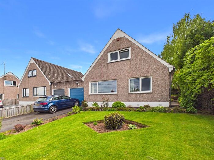 3 Bedroom Link Detached House For Sale In Anderson Drive, Perth, PH1