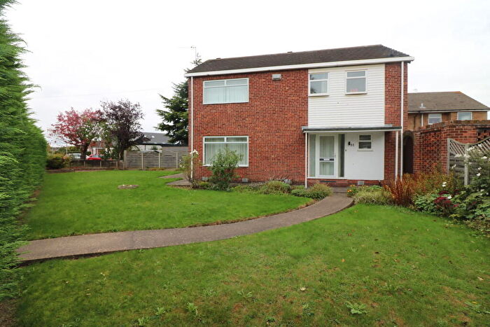 4 Bedroom Detached House To Rent In The Parkway, Willerby, Hull, HU10