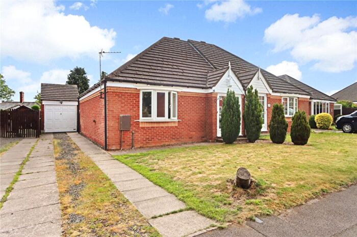 2 Bedroom Bungalow For Sale In Highfield Rise, Chester Le Street, Durham, DH3
