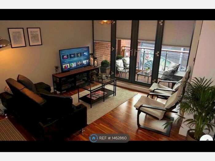 2 Bedroom Flat To Rent In Regent Street, Knutsford, WA16