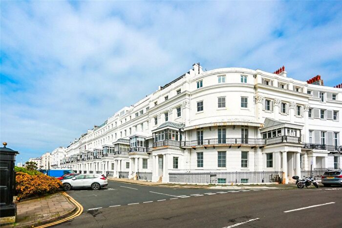 2 Bedroom Flat For Sale In Chichester Terrace, Brighton, East Sussex, BN2