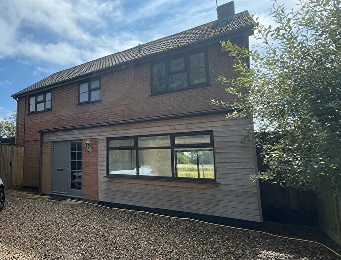 3 Bedroom Detached House To Rent In High Street, Welford, Northampton, NN6