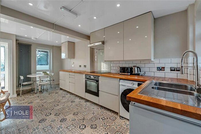4 Bedroom Terraced House To Rent In Berkeley Close, Bristol, Gloucestershire, BS16