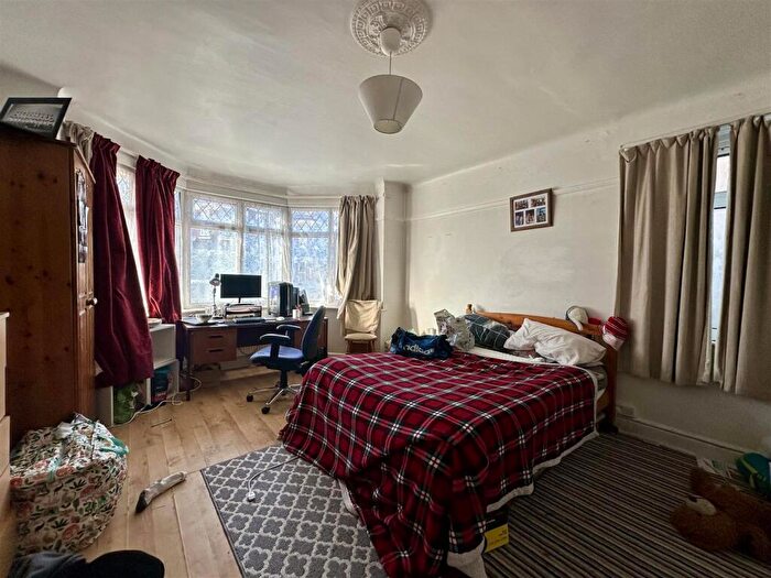 7 Bedroom Detached House To Rent In Westridge Road, Southampton, SO17