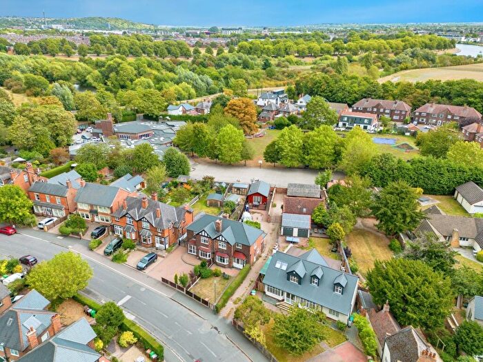 4 Bedroom Semi-Detached House For Sale In Main Road, Wilford, Nottingham, Nottinghamshire, NG11