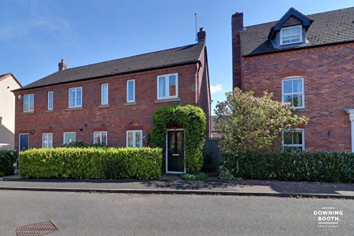 2 Bedroom End Terrace House For Sale In Walnut Walk, Lichfield, WS13