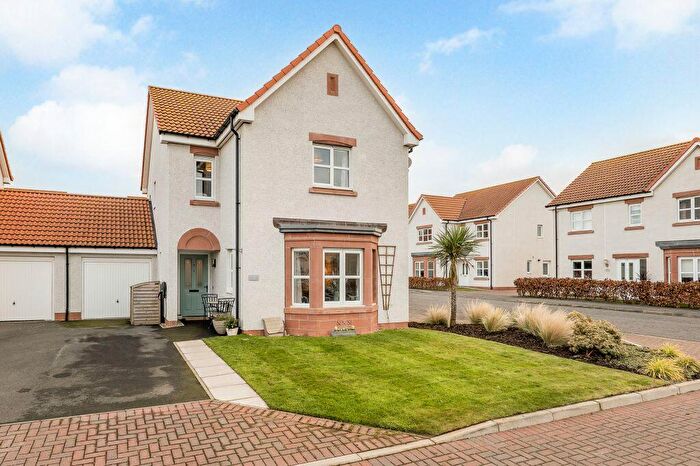 4 Bedroom Detached House For Sale In Robert Louis Way, North Berwick, EH39
