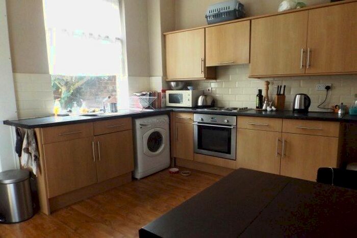 2 Bedroom Terraced House To Rent In Plungington Road, Preston, PR1
