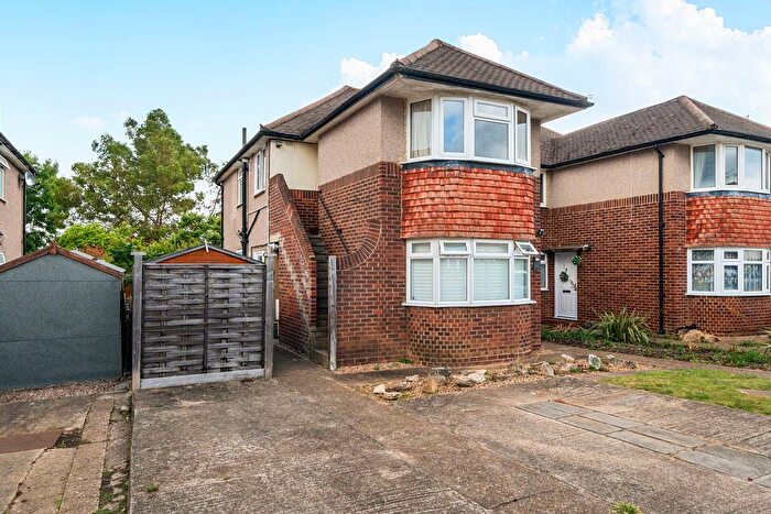 Property For Sale In Stanton Close, Epsom, KT19