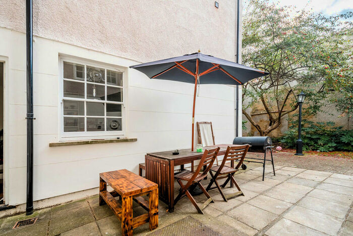 1 Bedroom Property To Rent In Queensbridge Road, Hackney, E2