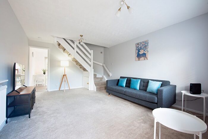 2 Bedroom Semi-Detached House To Rent In Swift Close, Letchworth Garden City, SG6
