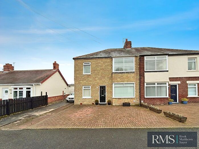 2 Bedroom Flat For Sale In King George Road, Newcastle Upon Tyne, NE3