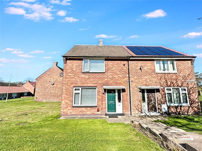 2 Bedroom Semi Detached House For Sale In Whinside, Stanley, County Durham, DH9