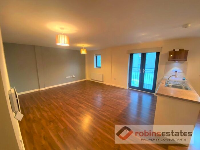 2 Bedroom Flat To Rent In Pavilion Road, West Bridgford, Nottingham, NG2