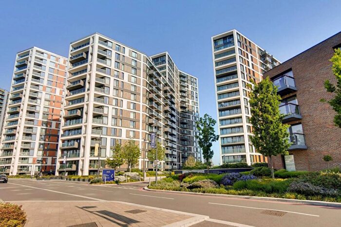 2 Bedroom Flat For Sale In Hampton Apartments, Woolwich Riverside, London, SE18