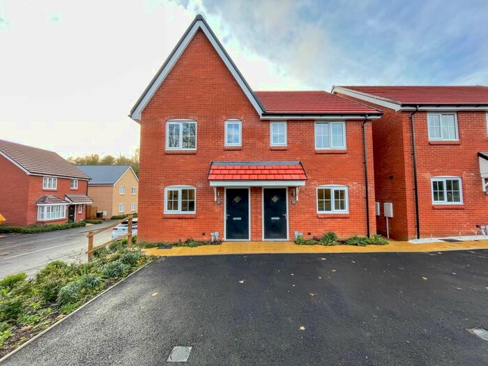 2 Bedroom Semi-Detached House For Sale In Taske Close, Haughley, Stowmarket, IP14